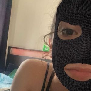 Meet your Posher, Leonie